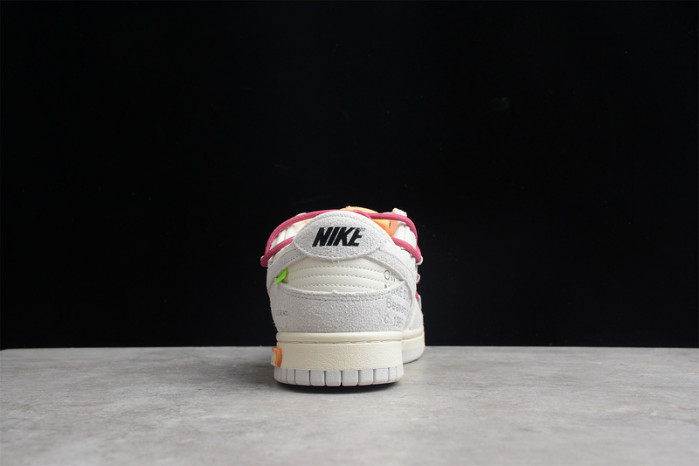 Off-White x Dunk Low