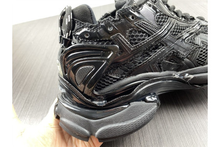 BALCIA Track Runner Black Balenciaga