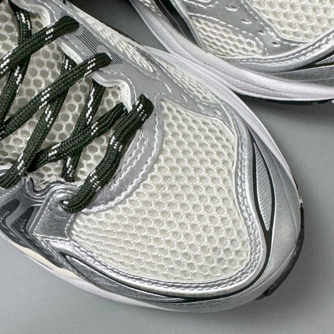 Asics GEL-Kayano 14 1203A566-100