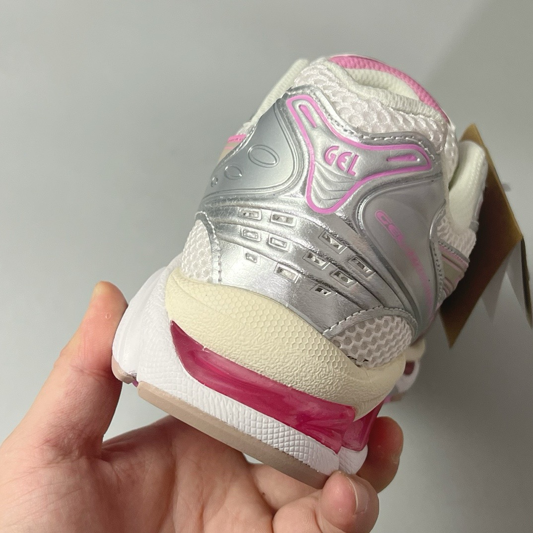 Asics GEL-Kayano 14 1203A667-100