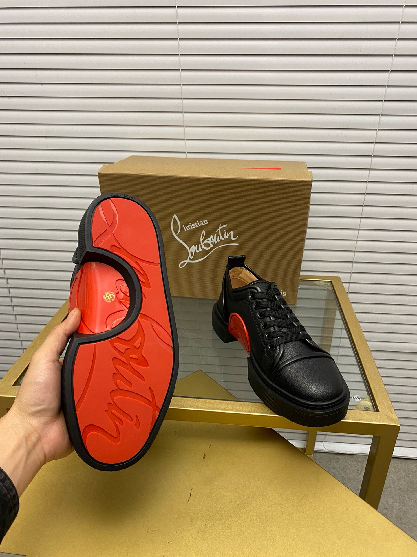 Christian Louboutin Sneaker
