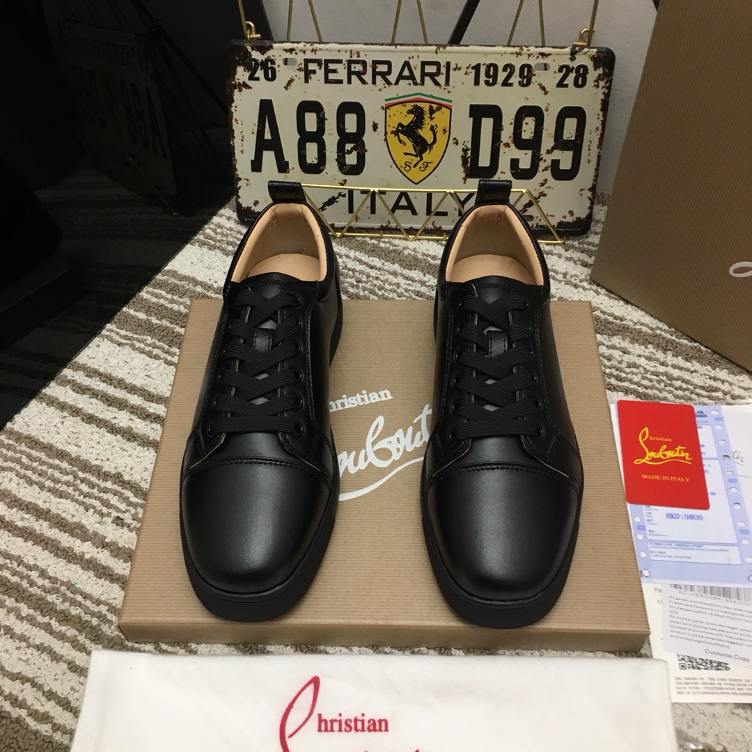 Christian Louboutin Sneaker