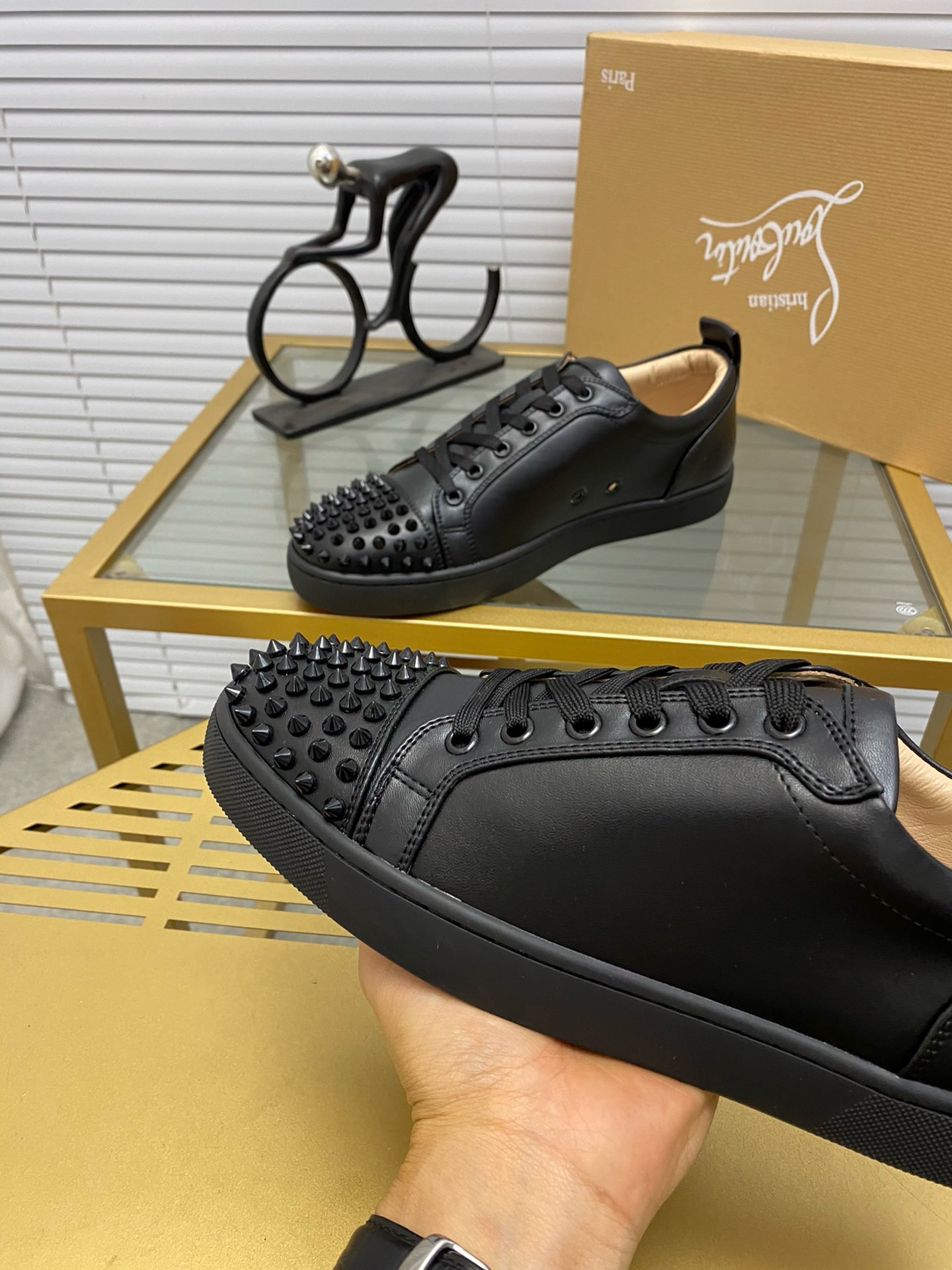 Christian Louboutin Sneaker