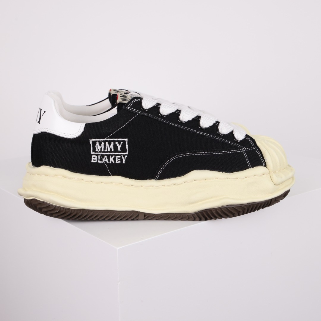 MAISON MIHARA YASUHIRO MMY Sneaker