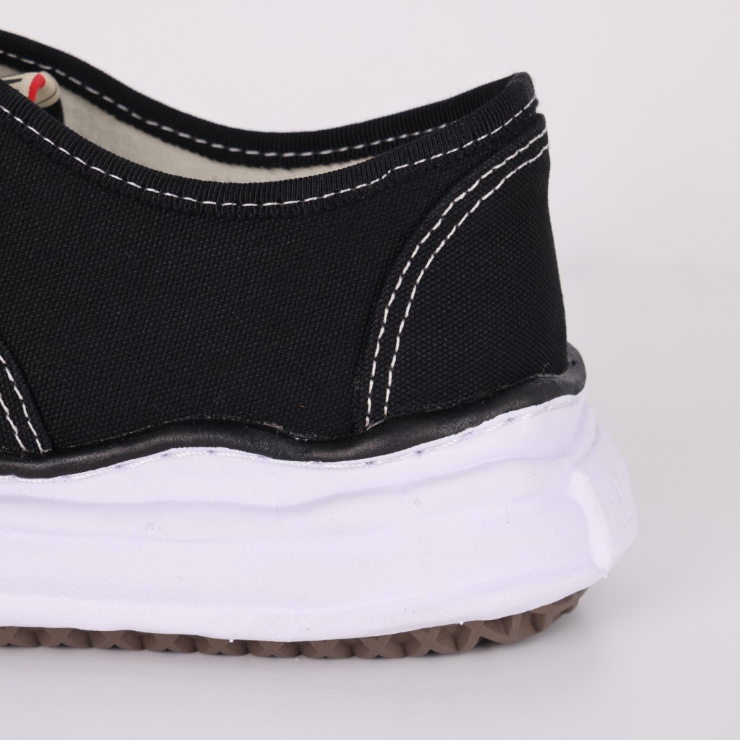 MAISON MIHARA YASUHIRO MMY Sneaker