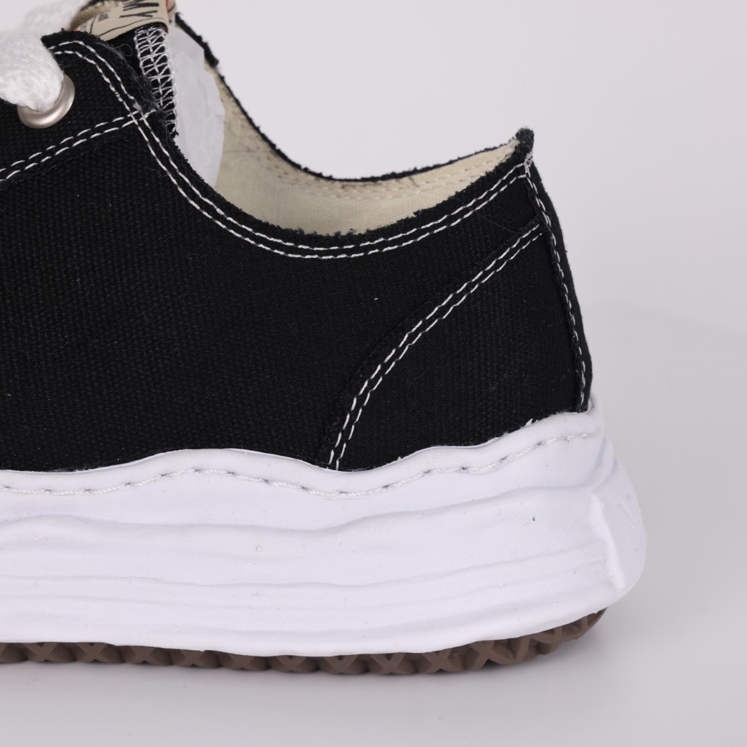 MAISON MIHARA YASUHIRO MMY Sneaker