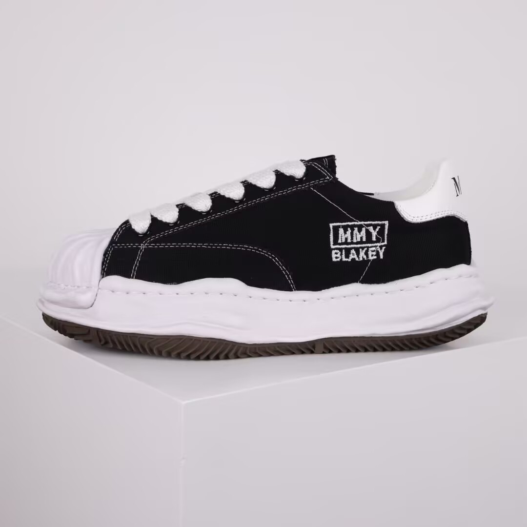 MAISON MIHARA YASUHIRO MMY Sneaker
