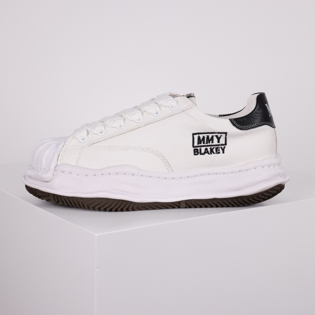 MAISON MIHARA YASUHIRO MMY Sneaker
