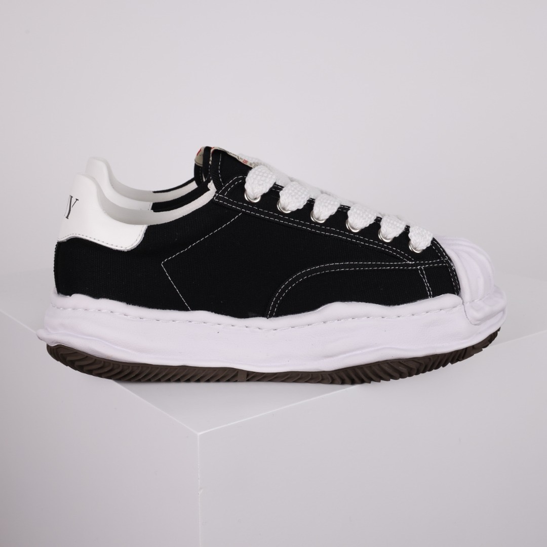 MAISON MIHARA YASUHIRO MMY Sneaker