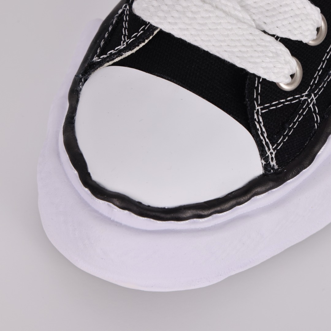 MAISON MIHARA YASUHIRO MMY Sneaker