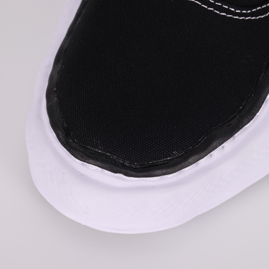 MAISON MIHARA YASUHIRO MMY Sneaker