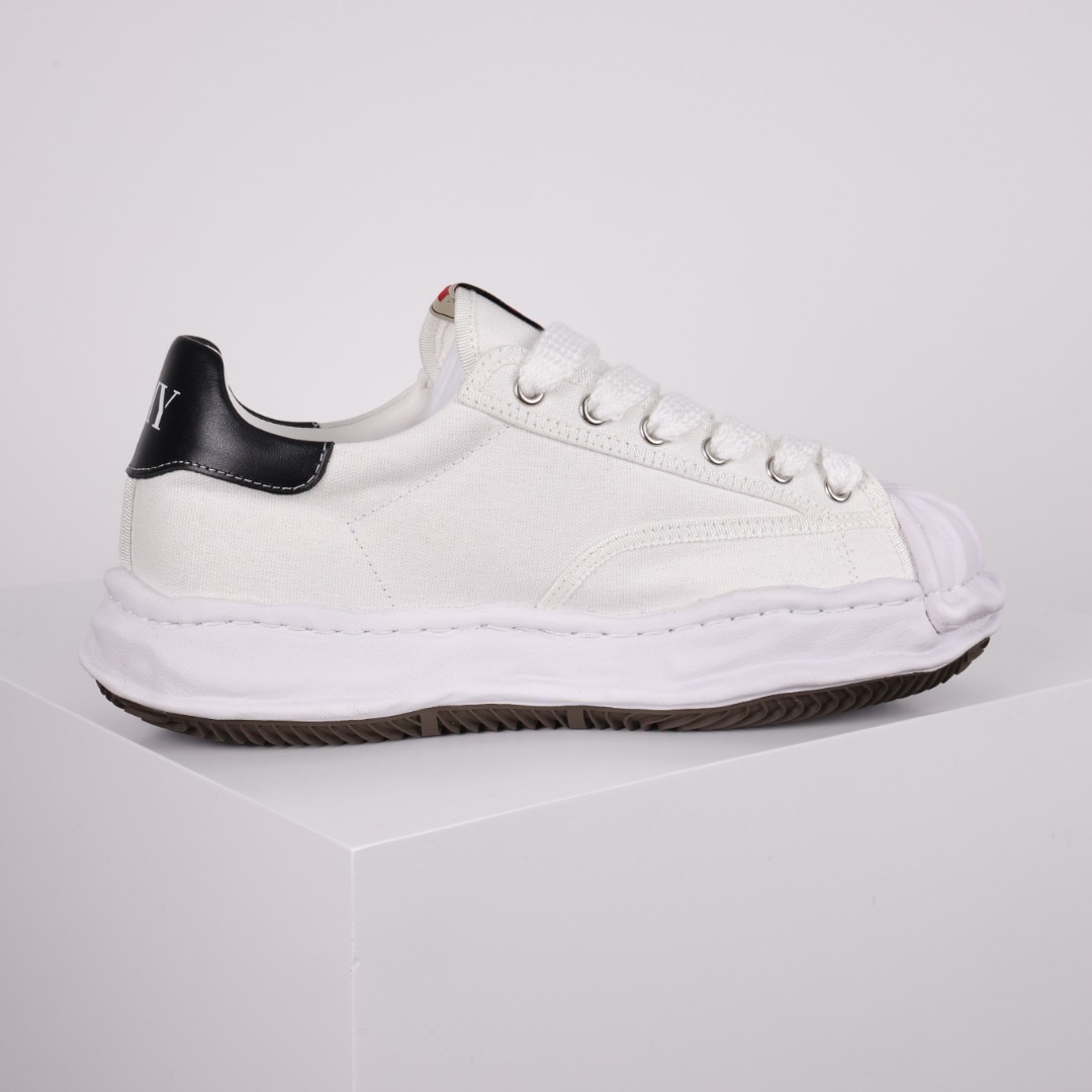 MAISON MIHARA YASUHIRO MMY Sneaker