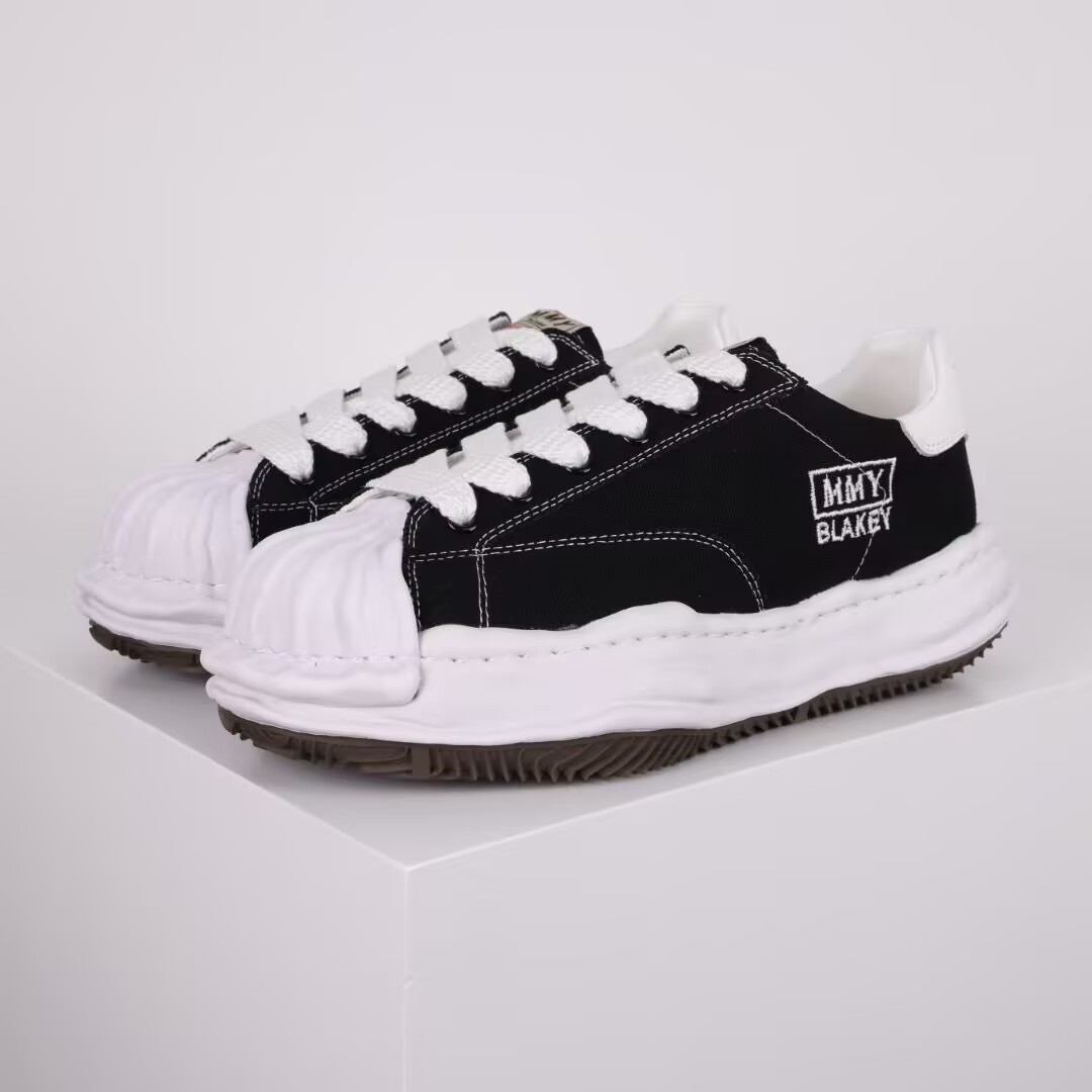 MAISON MIHARA YASUHIRO MMY Sneaker