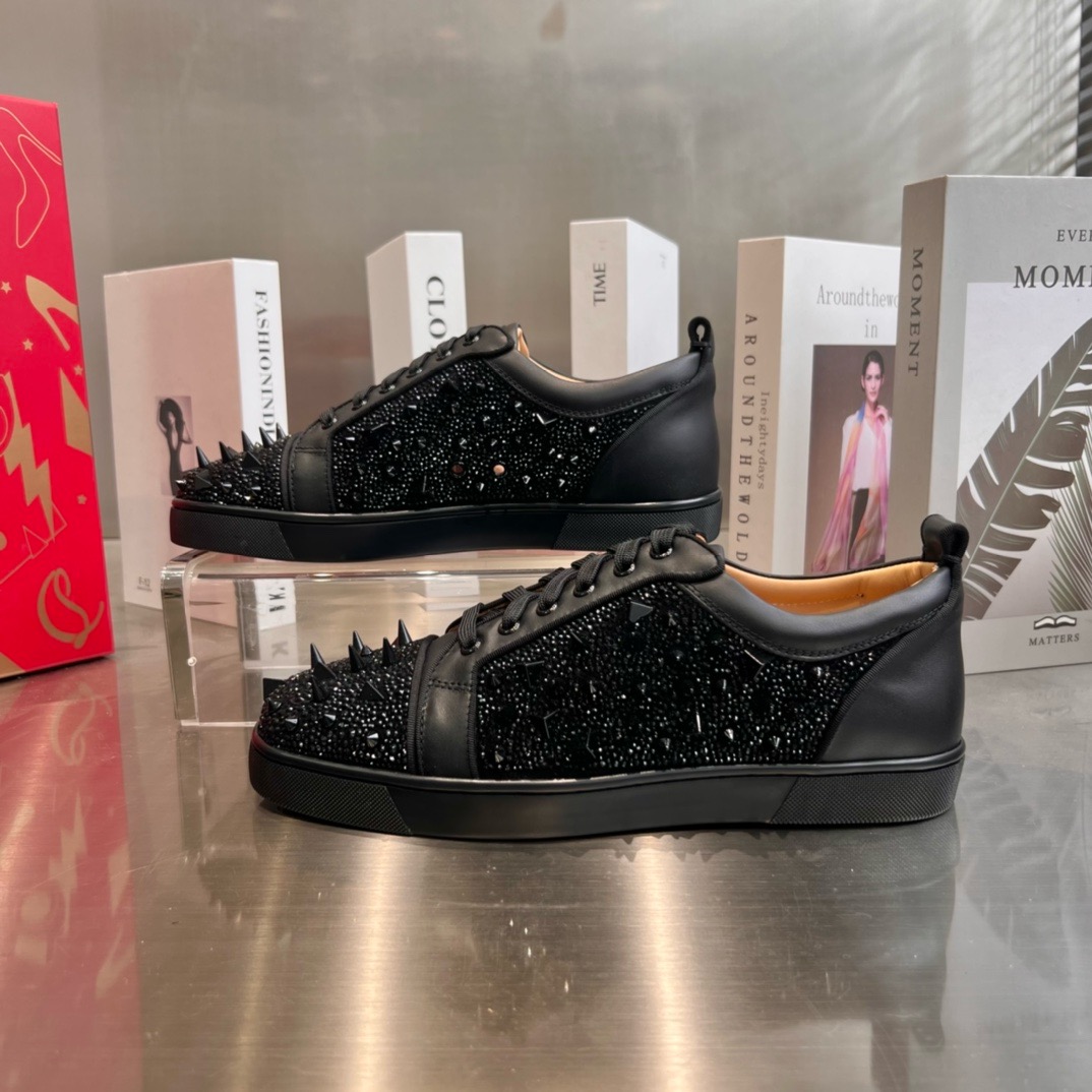 Christian Louboutin Sneaker