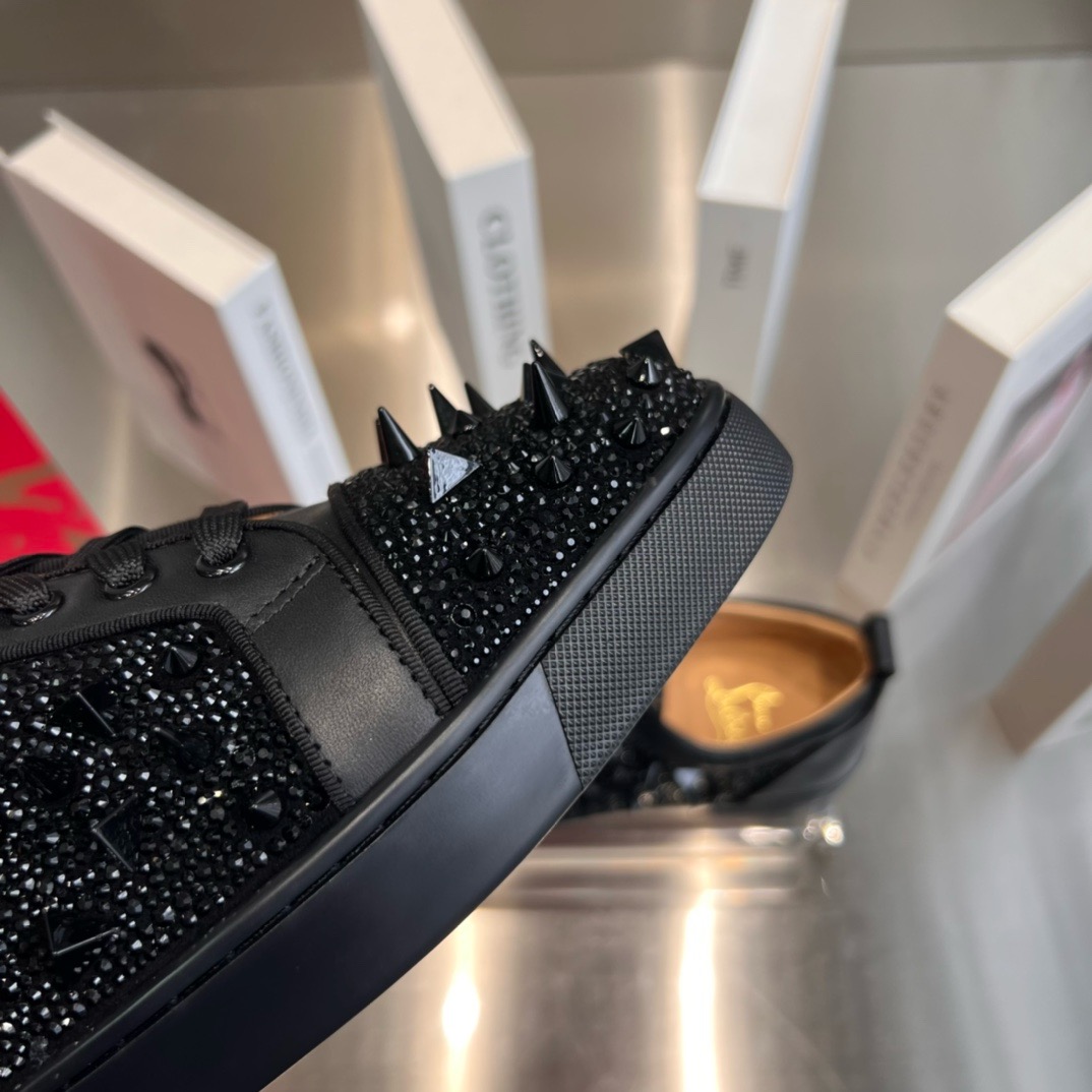 Christian Louboutin Sneaker